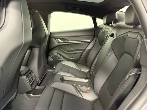 New 2025 Porsche Taycan image 28
