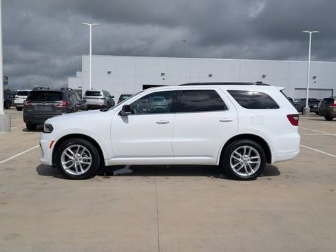 Used 2023 Dodge Durango GT AWD/4WD image 3