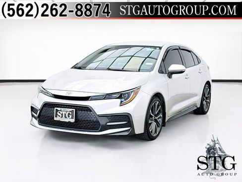 Used 2021 Toyota Corolla SE FWD image 1
