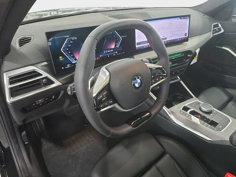 Used 2026 BMW 330i Sedan w/ Convenience Package RWD image 25