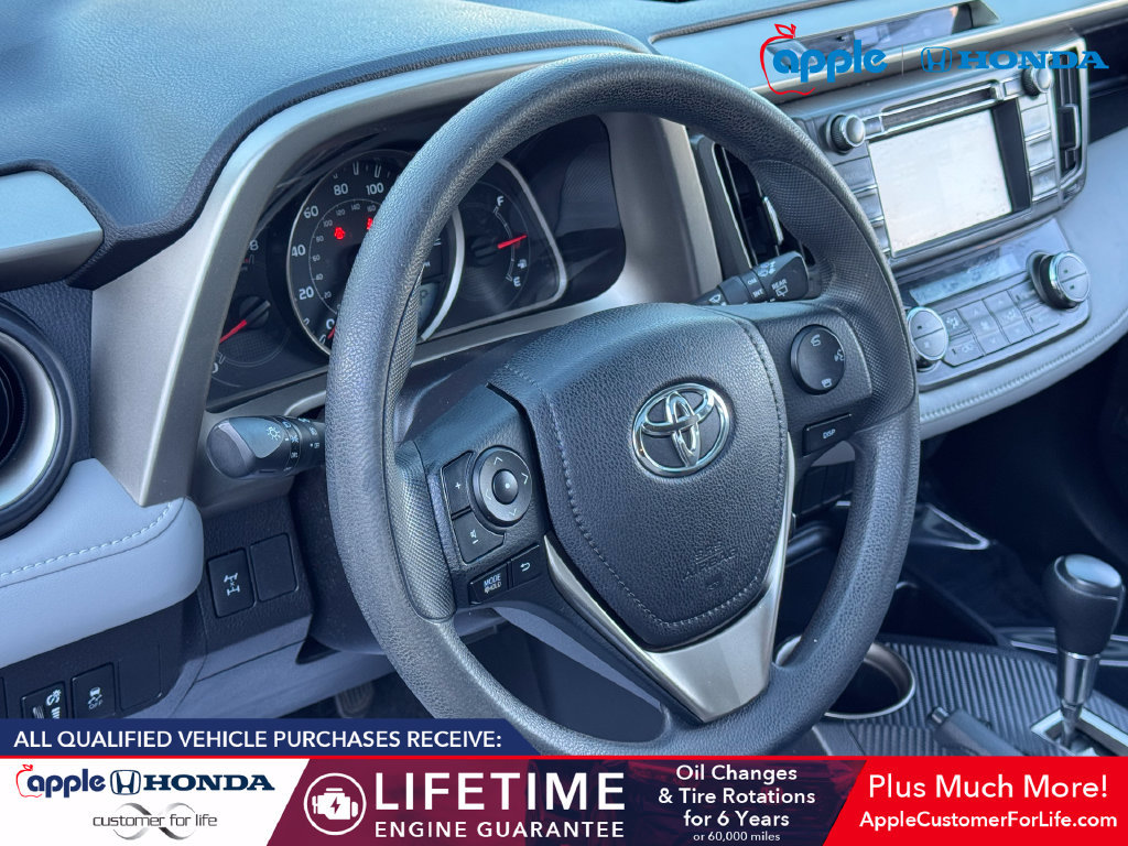 Used 2014 Toyota RAV4 XLE AWD/4WD image 10