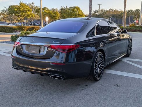 Used 2022 Mercedes-Benz S 500 4MATIC image 5
