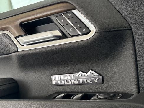 Used 2026 Chevrolet Silverado 1500 High Country AWD/4WD image 50