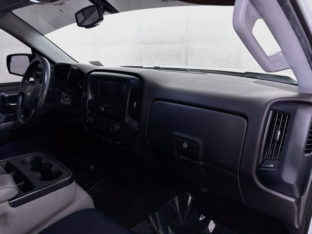 Used 2019 Chevrolet Silverado 1500 Custom w/ Custom Convenience Package AWD/4WD image 27