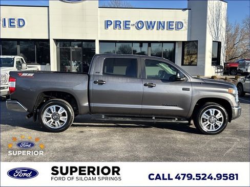 Used 2019 Toyota Tundra SR5 w/ SR5 Upgrade Package image 2