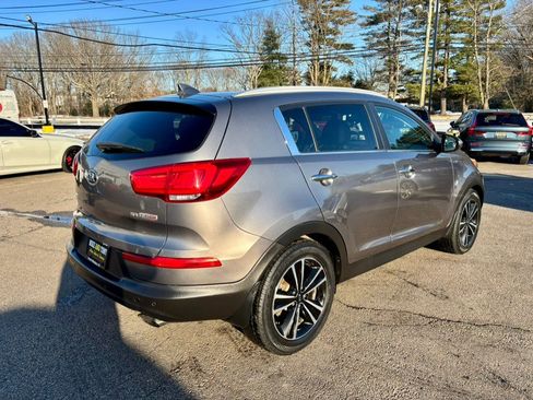 Used 2016 Kia Sportage SX image 8