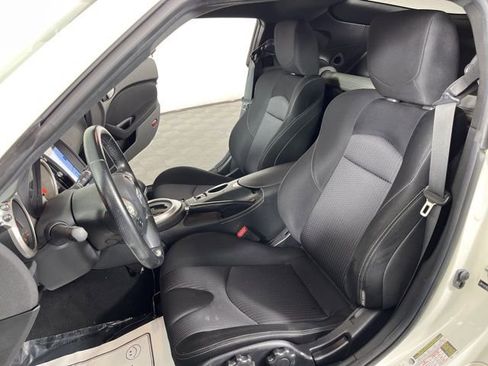 Used 2020 Nissan 370Z Coupe image 18