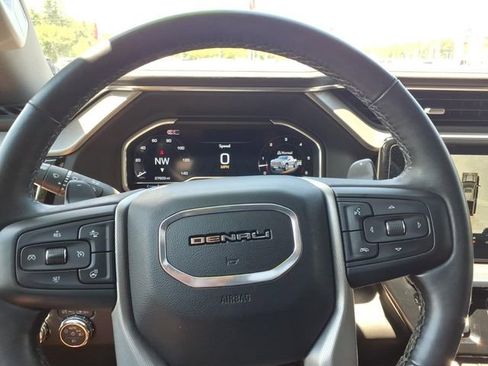 Used 2024 GMC Sierra 1500 Denali w/ Denali Reserve Package AWD/4WD image 20