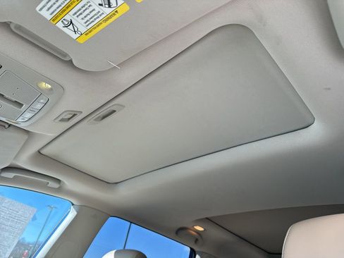 Used 2018 Nissan Pathfinder SL w/ SL Premium Package image 23