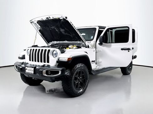 Used 2021 Jeep Gladiator Sport AWD/4WD image 22