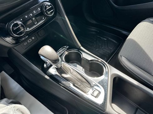 Used 2021 Buick Encore GX Select FWD image 26