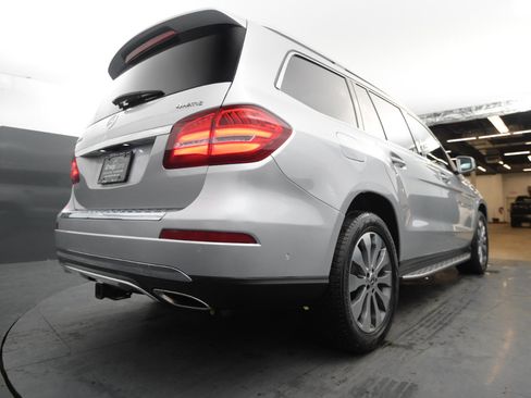 Used 2018 Mercedes-Benz GLS 450 4MATIC image 19