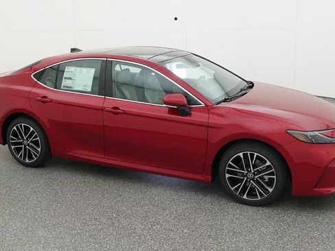 New 2026 Toyota Camry XLE FWD image 36