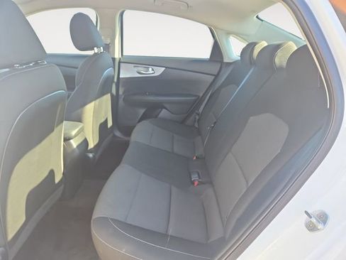 Used 2023 Kia Forte LXS image 14