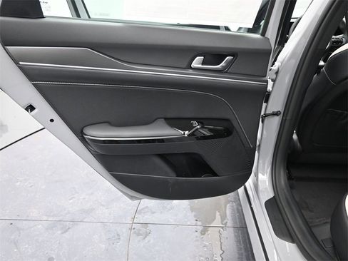New 2026 Kia K5 GT-Line image 16