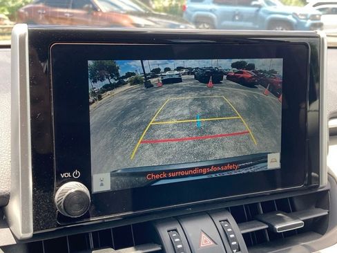 Used 2023 Toyota RAV4 XLE Premium FWD image 25