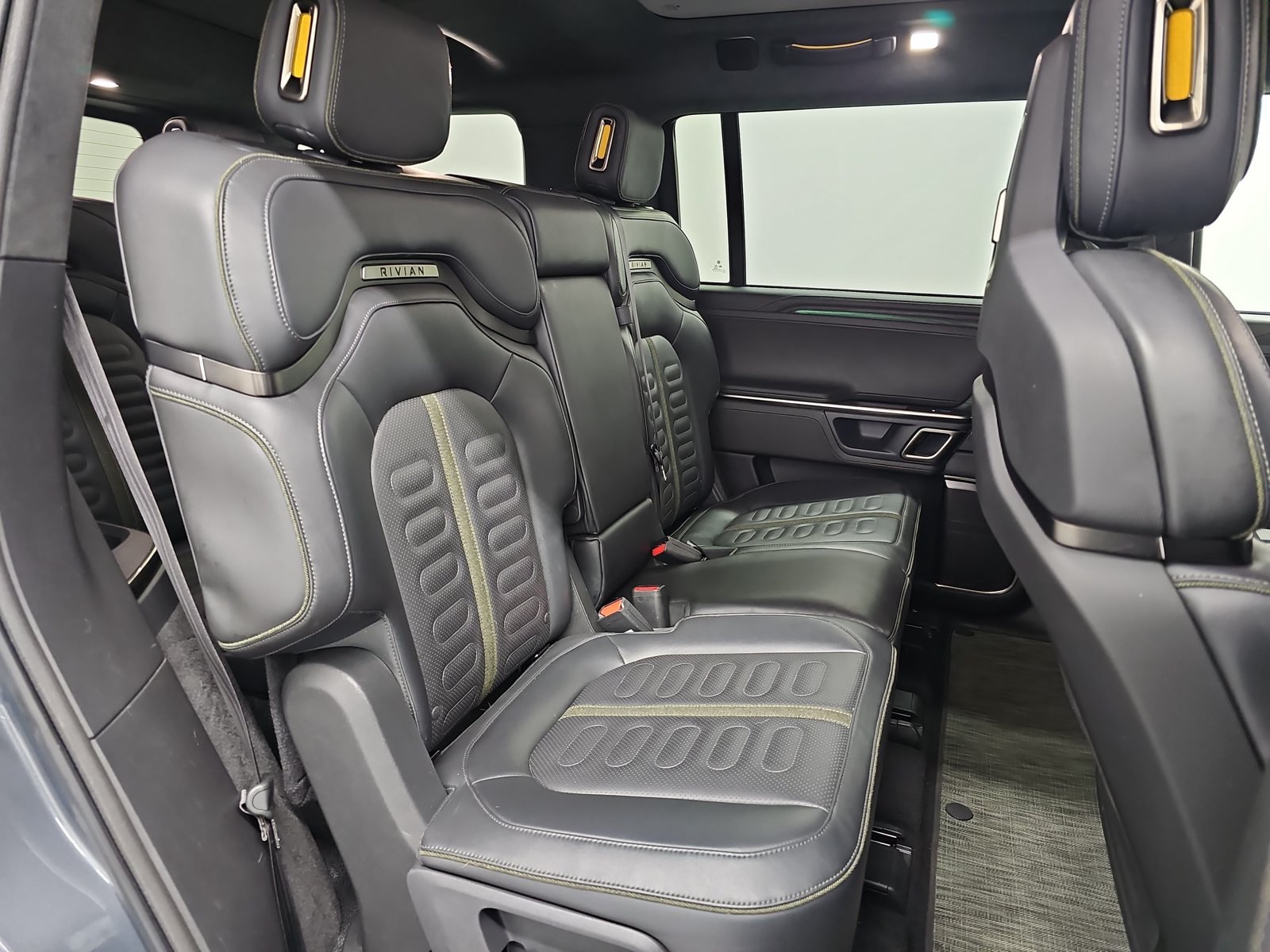 Used 2024 Rivian R1S Adventure Quad AWD/4WD image 23