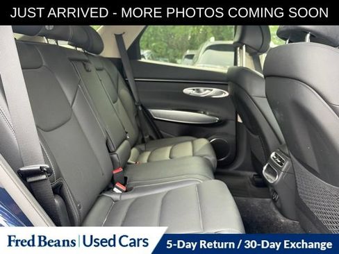 Used 2023 Genesis GV70 2.5T w/ Select Package AWD/4WD image 16