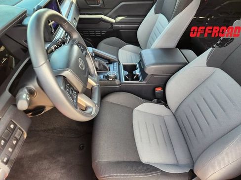 Certified 2025 Toyota 4Runner TRD Off-Road AWD/4WD image 14