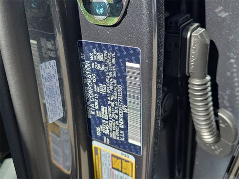 New 2026 Kia Sportage EX image 34