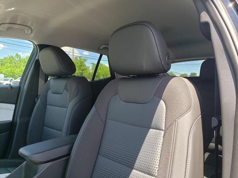New 2026 Chevrolet Trax LT FWD image 24