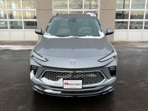 Used 2024 Buick Encore GX Avenir w/ Avenir Convenience Package FWD image 2