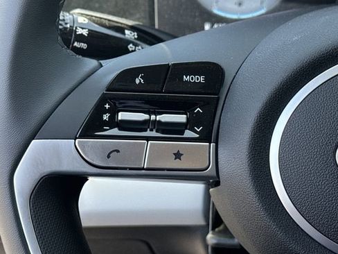 New 2026 Hyundai Elantra Limited image 24