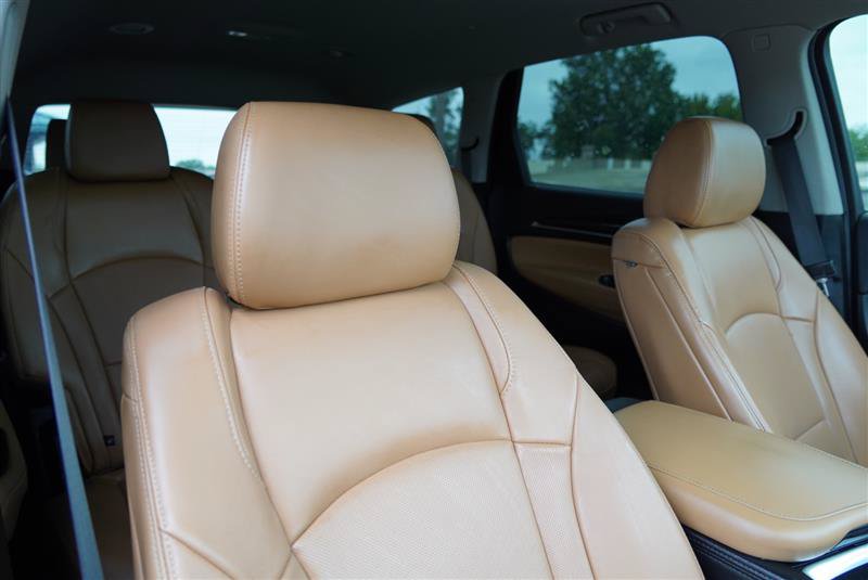 Used 2020 Buick Enclave Essence FWD image 69