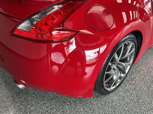 Used 2016 Nissan 370Z Coupe RWD image 38
