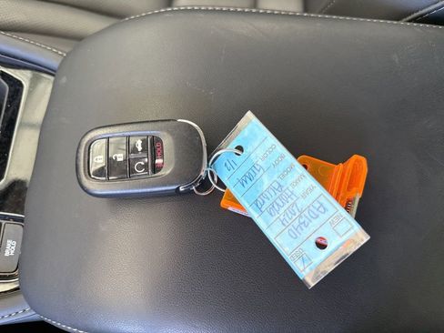 Used 2024 Honda Accord Touring image 12