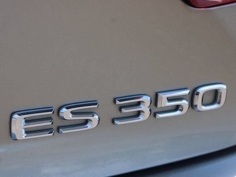 Used 2018 Lexus ES 350 w/ Luxury Package w/Wood Trim FWD image 14