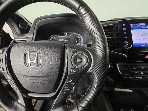 Used 2023 Honda Ridgeline Black Edition image 27