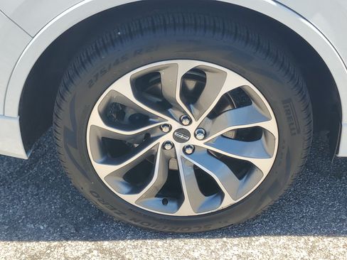Certified 2023 Lincoln Aviator Grand Touring w/ Equipment Group 301A AWD/4WD image 7