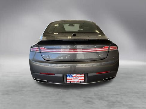 Used 2018 Lincoln MKZ Reserve w/ Technology Package FWD image 5