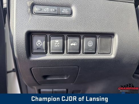 Used 2022 Nissan Murano SL AWD/4WD image 33