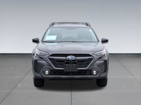 Used 2024 Subaru Outback Premium AWD/4WD image 9