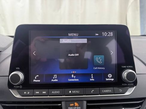 Used 2025 Nissan Altima 2.5 SV FWD image 26