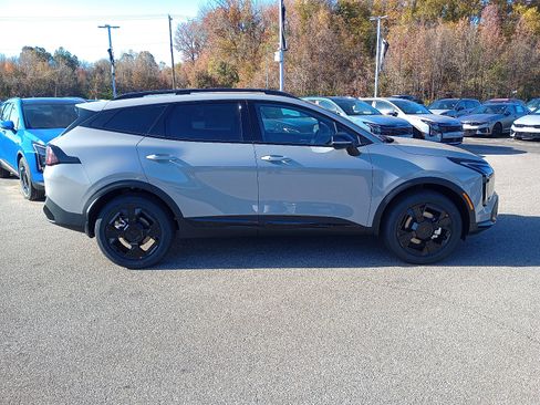 New 2026 Kia Sportage X-Line image 2