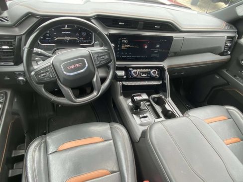Used 2024 GMC Sierra 1500 AT4 w/ AT4 Preferred Package AWD/4WD image 15