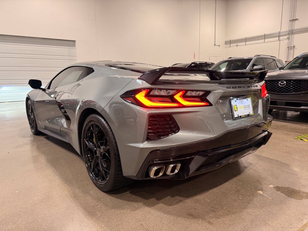 Used 2022 Chevrolet Corvette Stingray Coupe w/ Z51 Performance Package RWD image 7