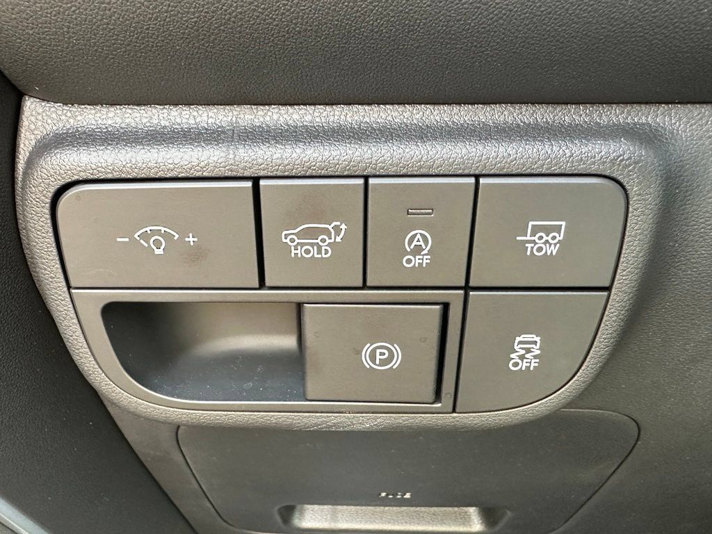 Certified 2026 Hyundai Palisade SEL AWD/4WD image 28