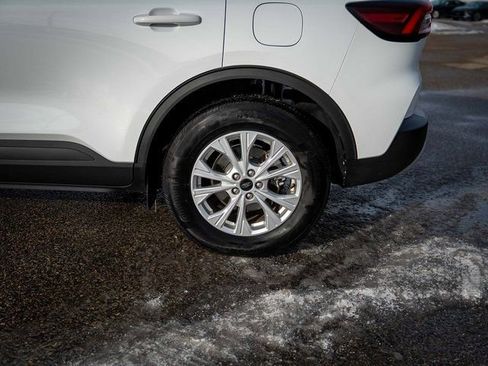 Used 2025 Ford Escape Active image 11