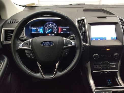 Used 2020 Ford Edge SEL FWD image 17