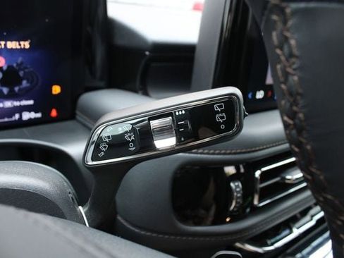 New 2026 Lincoln Aviator AWD image 43