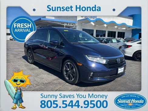 Certified 2023 Honda Odyssey Elite image 3