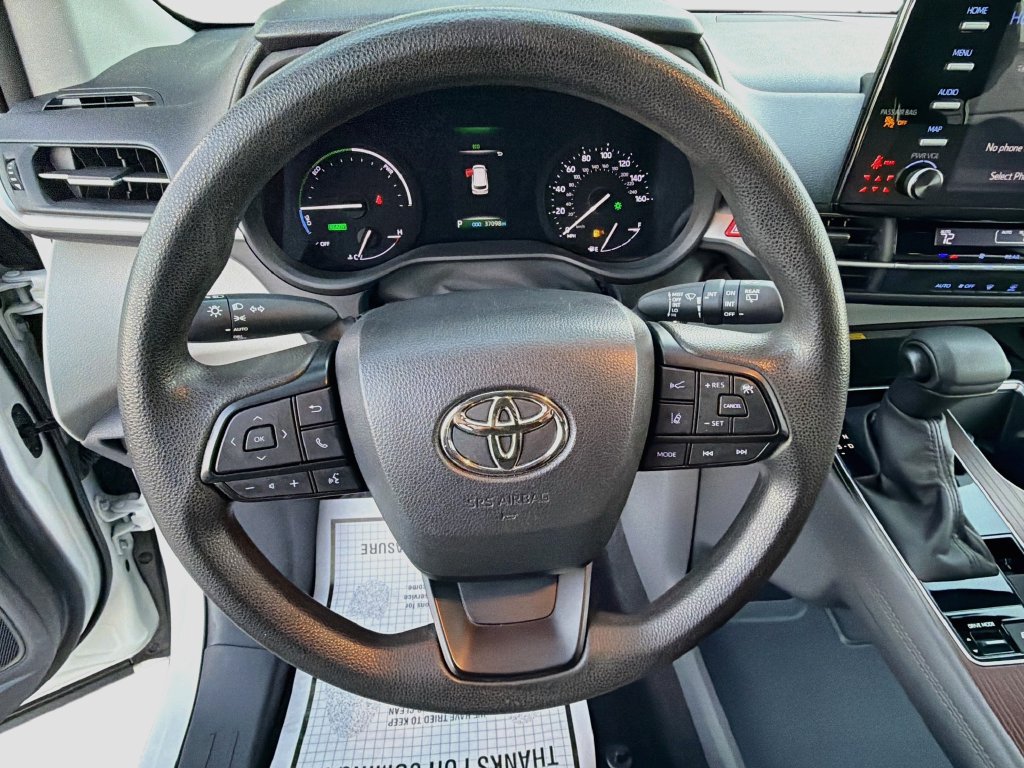 Used 2022 Toyota Sienna LE w/ LE Plus Package AWD/4WD image 39