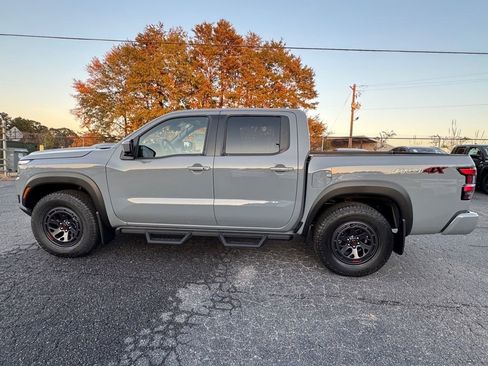New 2026 Nissan Frontier PRO-4X w/ Pro-4x Convenience Package image 6
