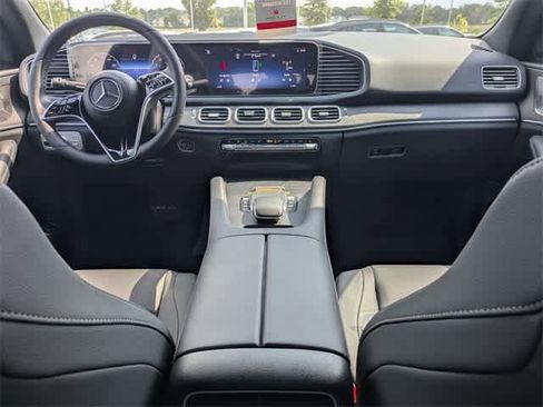 Used 2025 Mercedes-Benz GLE 350 4MATIC image 14