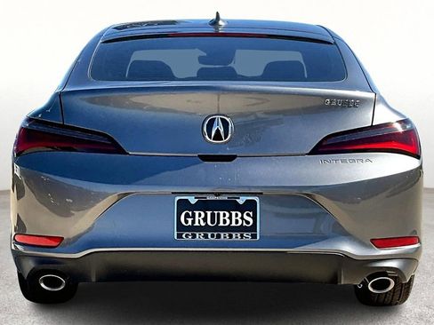 New 2025 Acura Integra image 5