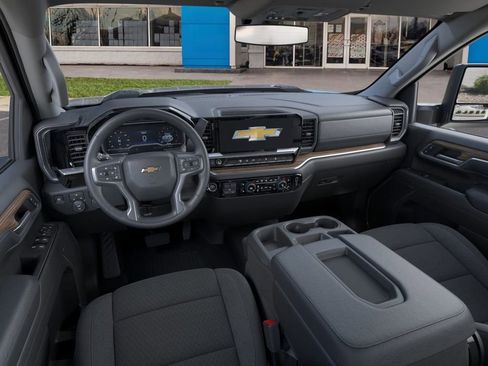 New 2026 Chevrolet Silverado 2500 LT image 15
